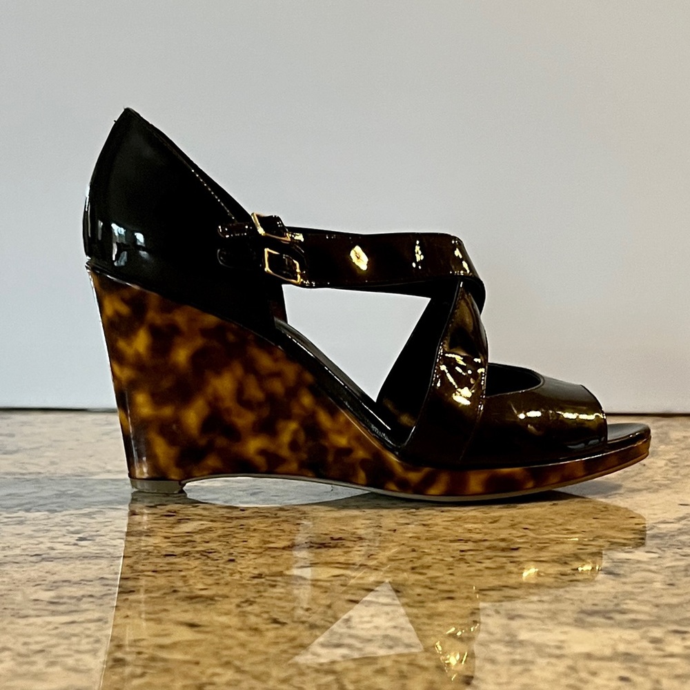 Lauren Ralph Lauren Erin women’s dark brown patent high heel wedge shoes size 6